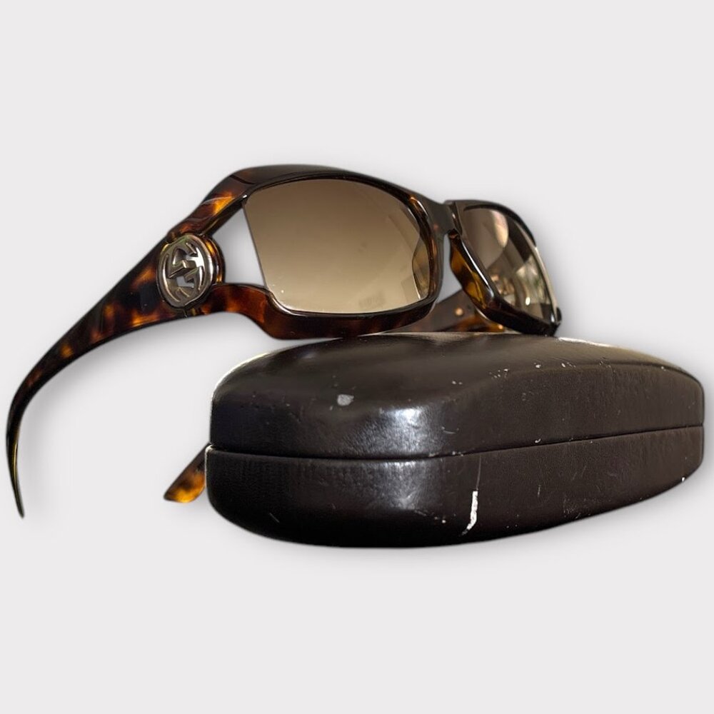 Gucci 2599/S Sunglasses with Case & Cleaning Cloth